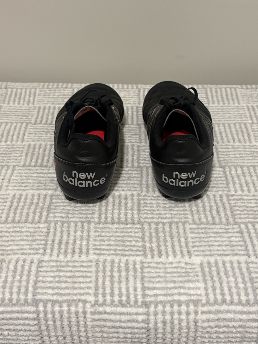 ⚽️ New Balance Men's Black Soccer Cleats - Picture 3 of 5